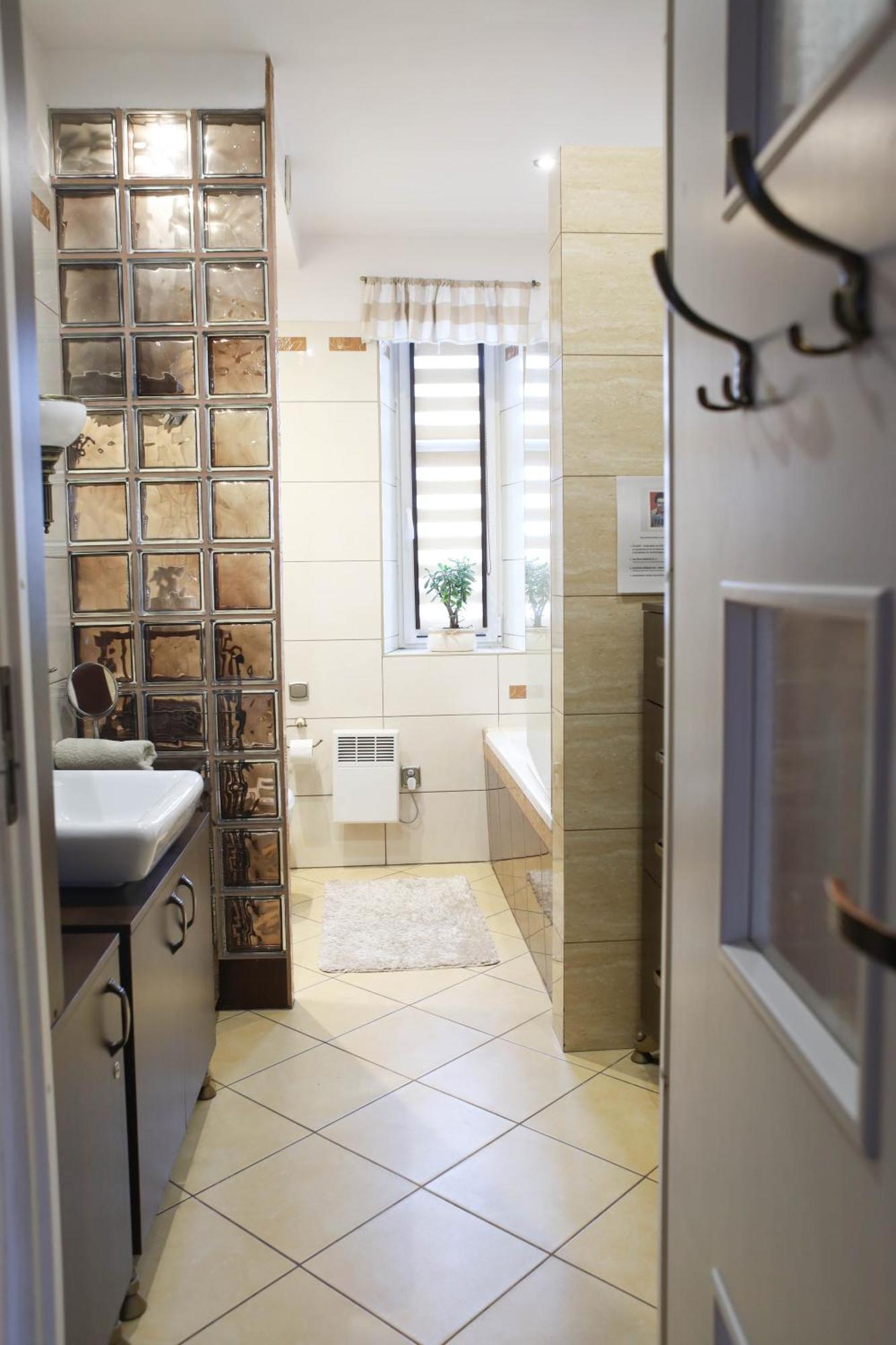 Apartament Pablo 75M2 W Centrum Tarnowskich Gor Тарновськє-Гури Екстер'єр фото